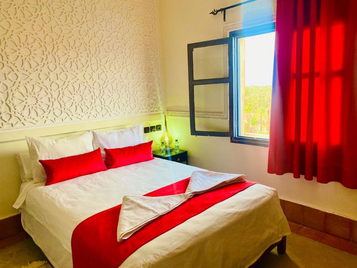 Hotel Kasbah Ennakhile Nkob Екстер'єр фото